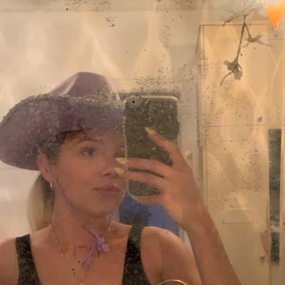 Meet your Posher, Abbey - Picture 1 of 1